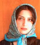 نگاهی به مجموعه شعر " با خودم حرف می زنم " سروده روجا چمنکار